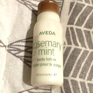 🎄AVEDA Rosemary Mint Body Lotion(2 available)